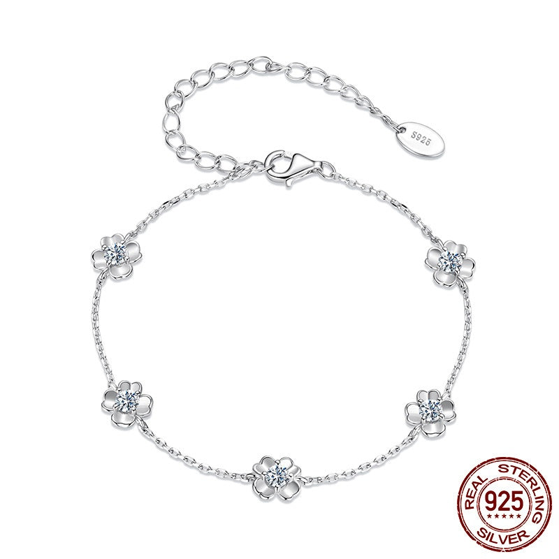 Simple S925 Sterling Silver Clover Moissanite Bracelet